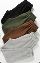 Carica l&#39;immagine nel visualizzatore di Gallery, Pantalone jogger
