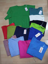 Carica l&#39;immagine nel visualizzatore di Gallery, Maglione basico Ov.

